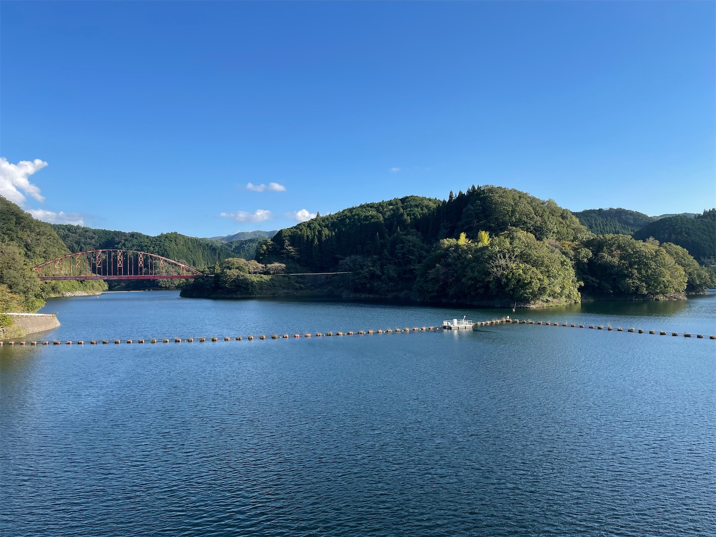 青蓮寺湖２