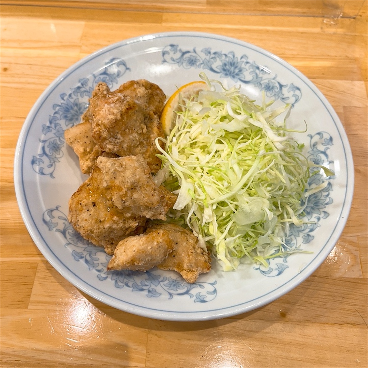 ぎょうざの満洲の塩唐揚げ