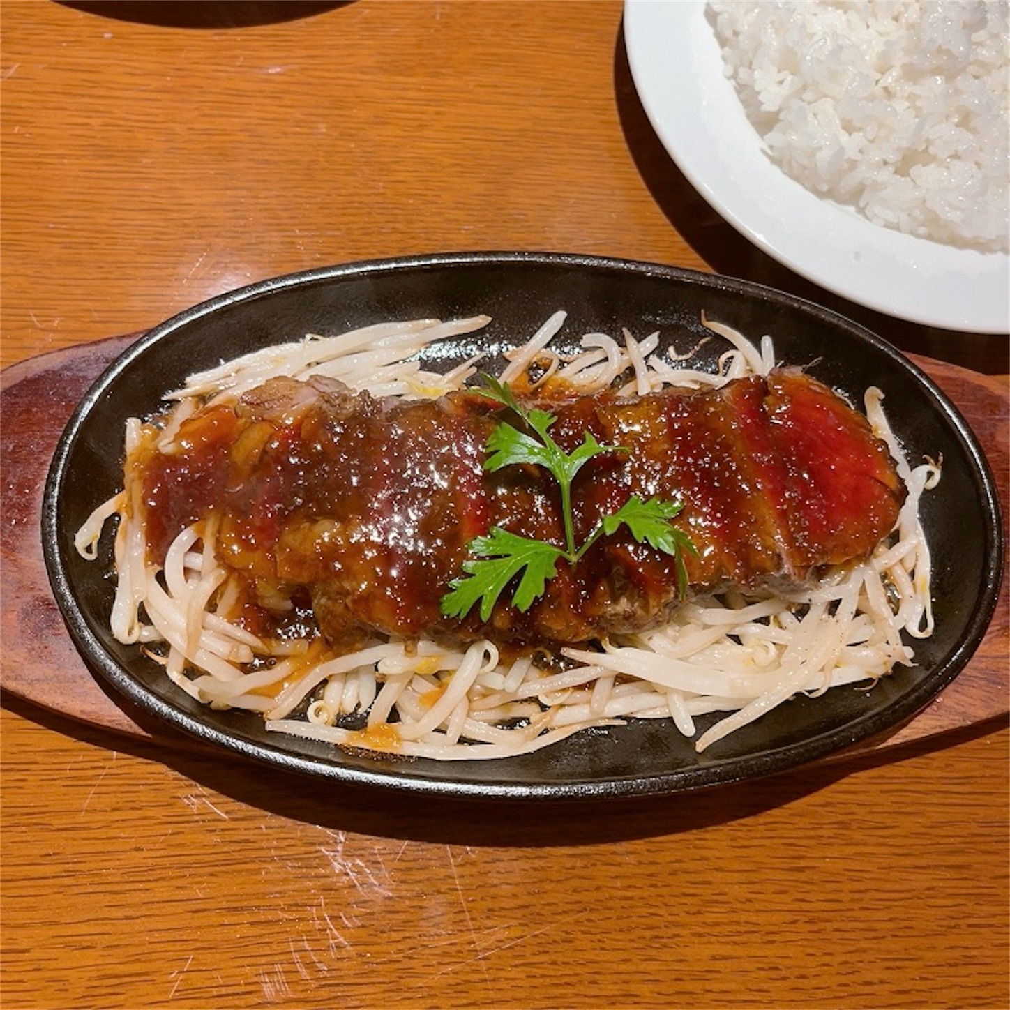 エイジングハウスのサーロインステーキ