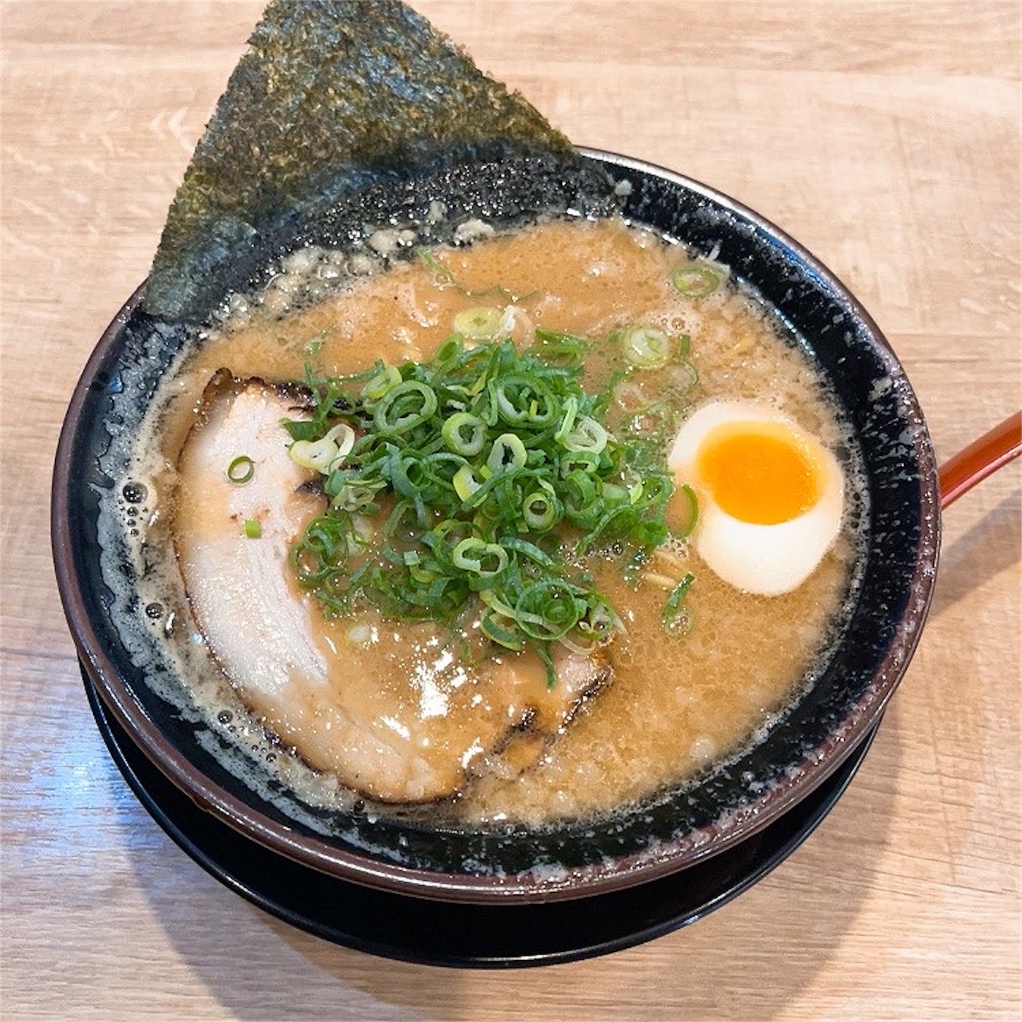 まるいちらぁめんの濃厚豚骨らぁめん まるいちらぁめんの濃厚豚骨らぁめん
