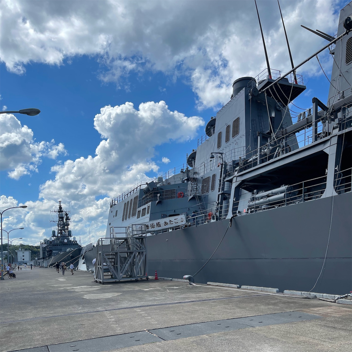 護衛艦あたごと護衛艦あさぎり