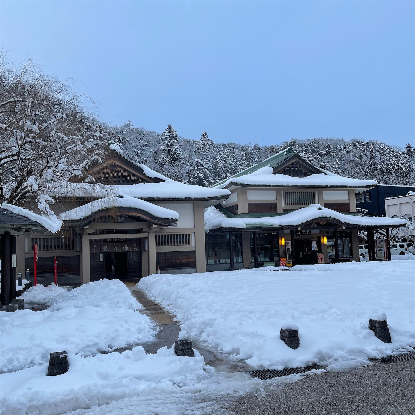 山中温泉総湯と山中座