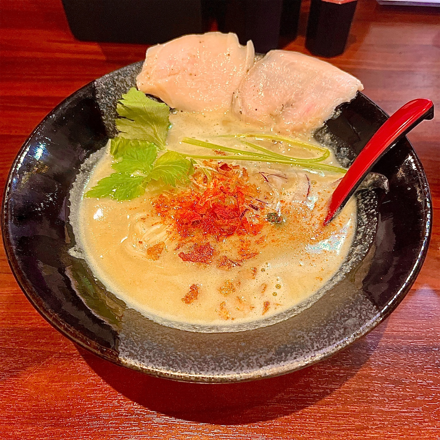 麺屋かねよしの鶏白湯和だし柚子味噌ラーメン 麺屋かねよしの鶏白湯和だし柚子味噌ラーメン