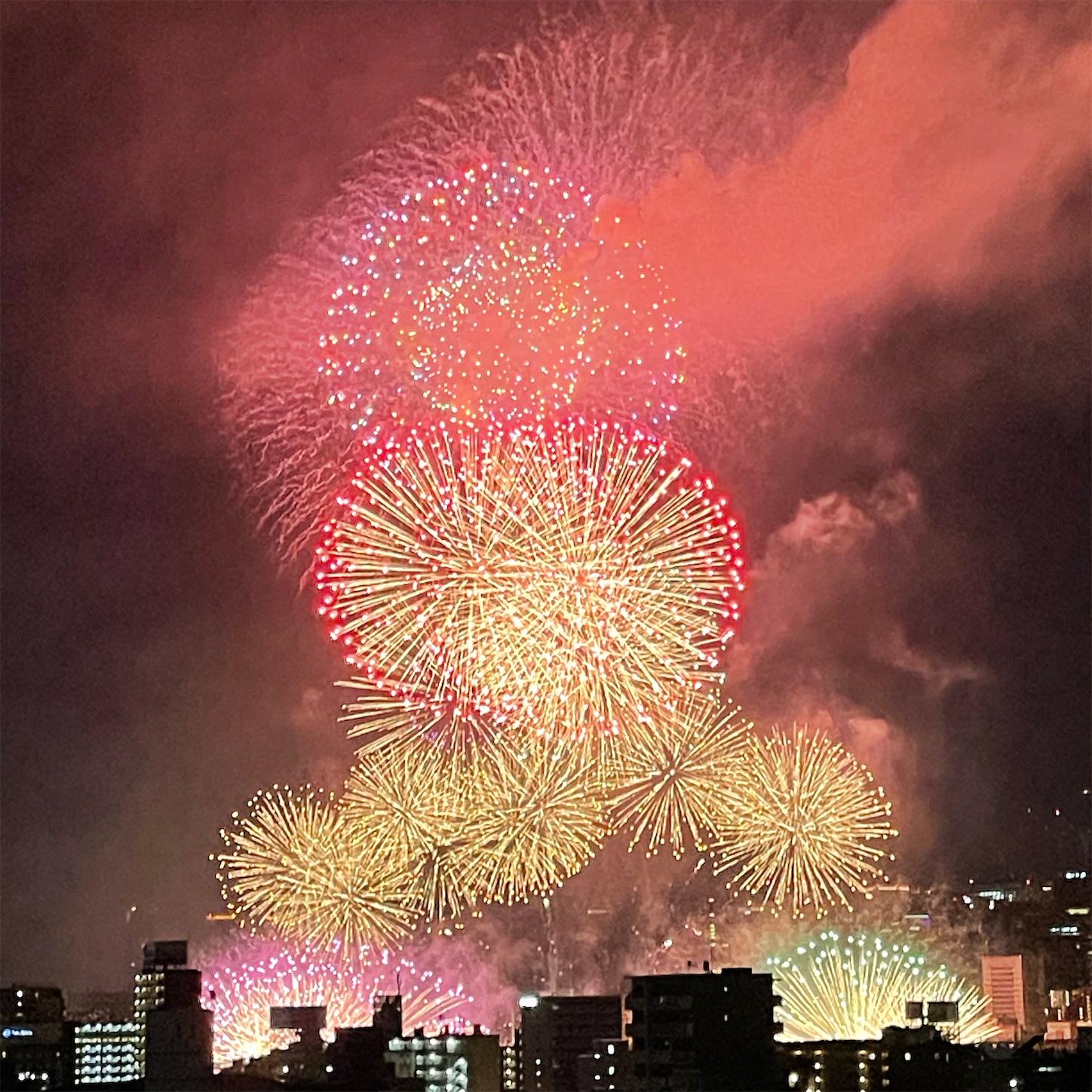 なにわ淀川花火大会の花火１