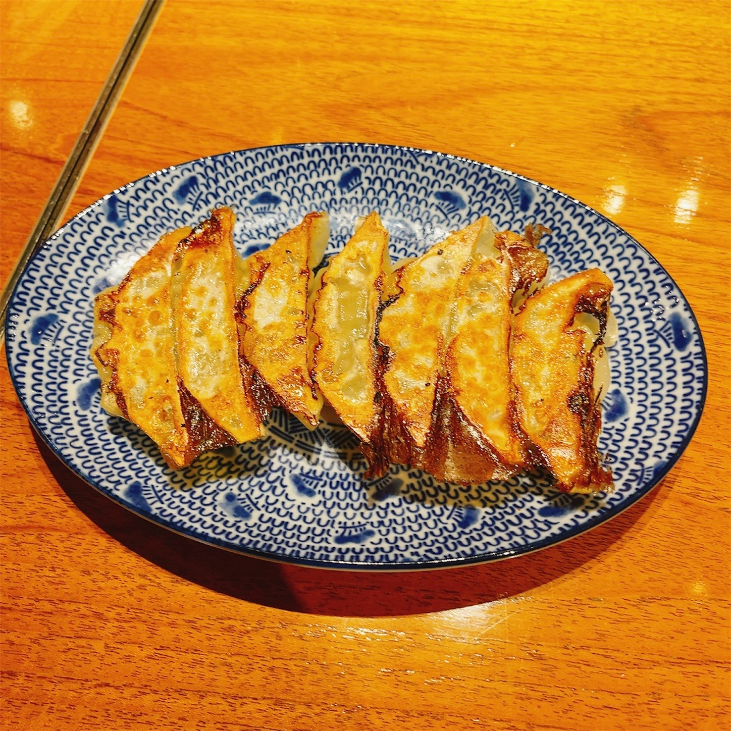 STORMの水晶焼き餃子