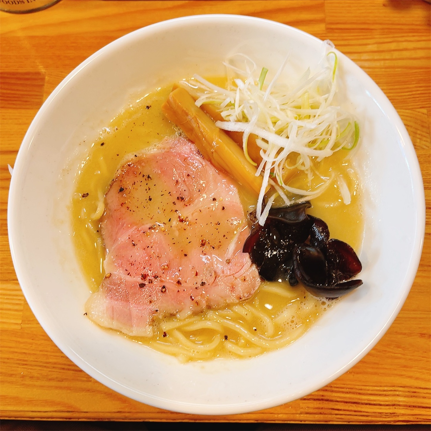 麺屋一想の鶏白湯塩