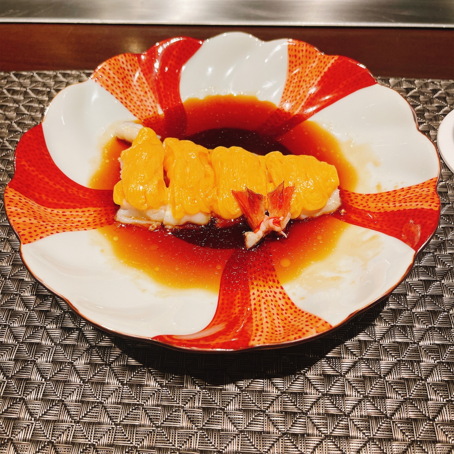 ステーキロンの名物天然海老の黄金焼き