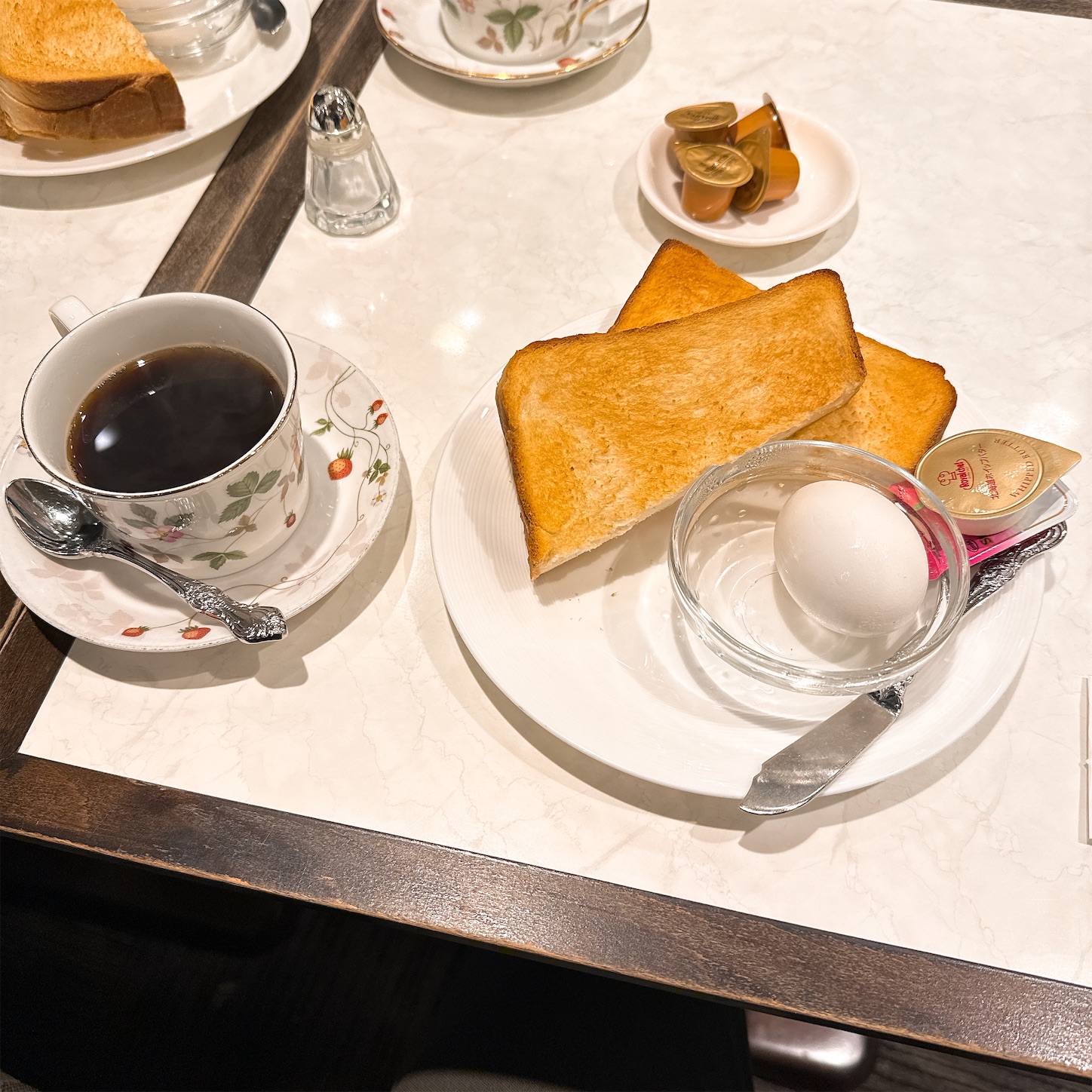 英國屋のトーストモーニング