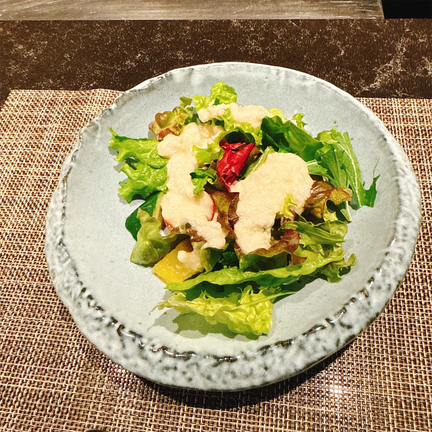鉄板焼GUMPのミニサラダ