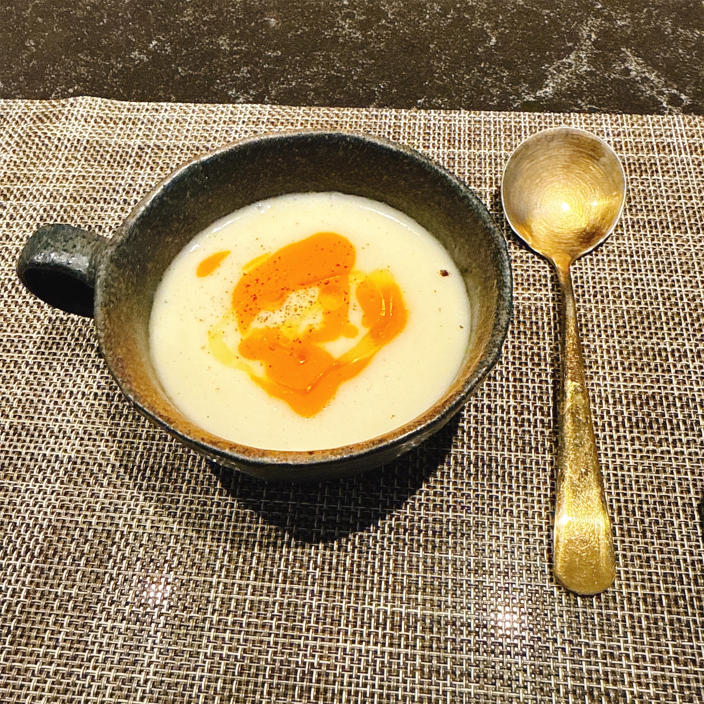 鉄板焼GUMPのスープ