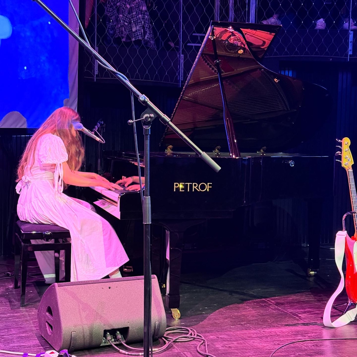 チェコパビリオンのライブ2 チェコパビリオンのライブ2