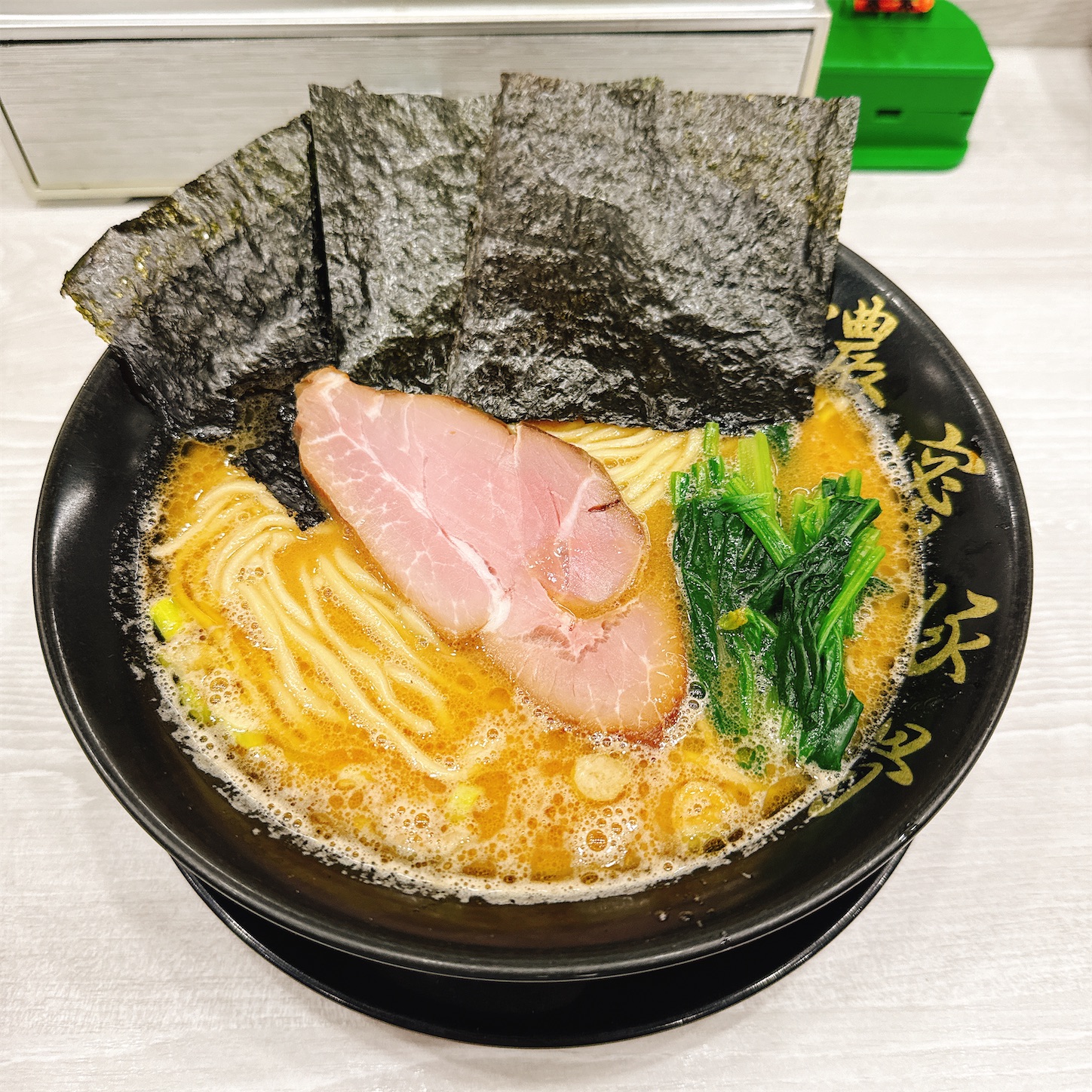 濃密豚骨福はらの濃密豚骨ラーメン