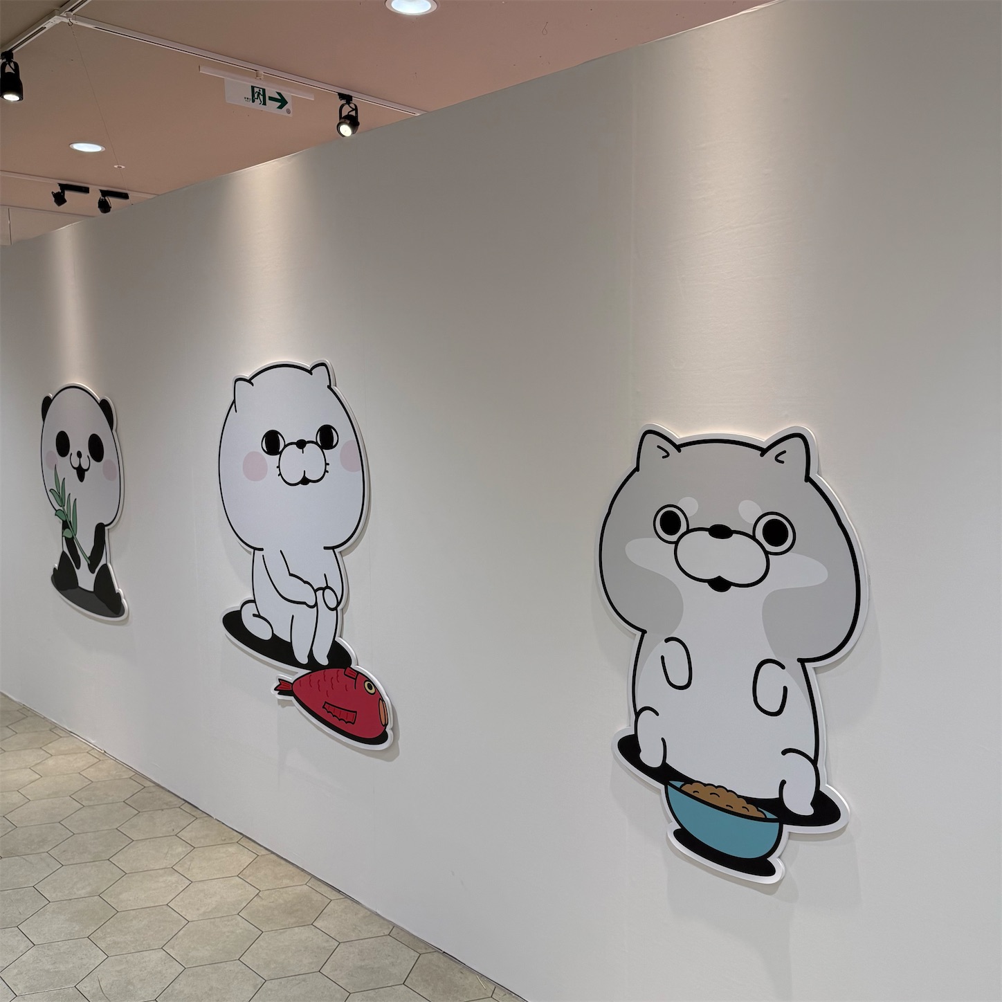 「大ヨッシースタンプ展」外の壁絵その2 「大ヨッシースタンプ展」外の壁絵その2