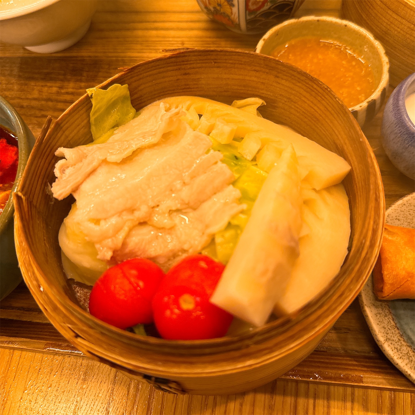 豚しゃぶと筍、春野菜の蒸篭蒸し 豚しゃぶと筍、春野菜の蒸篭蒸し