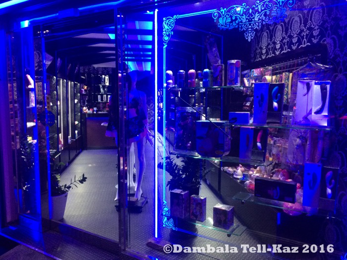 f:id:yanvalou:20200820054204j:plain f:id:yanvalou:20200820054204j:plain