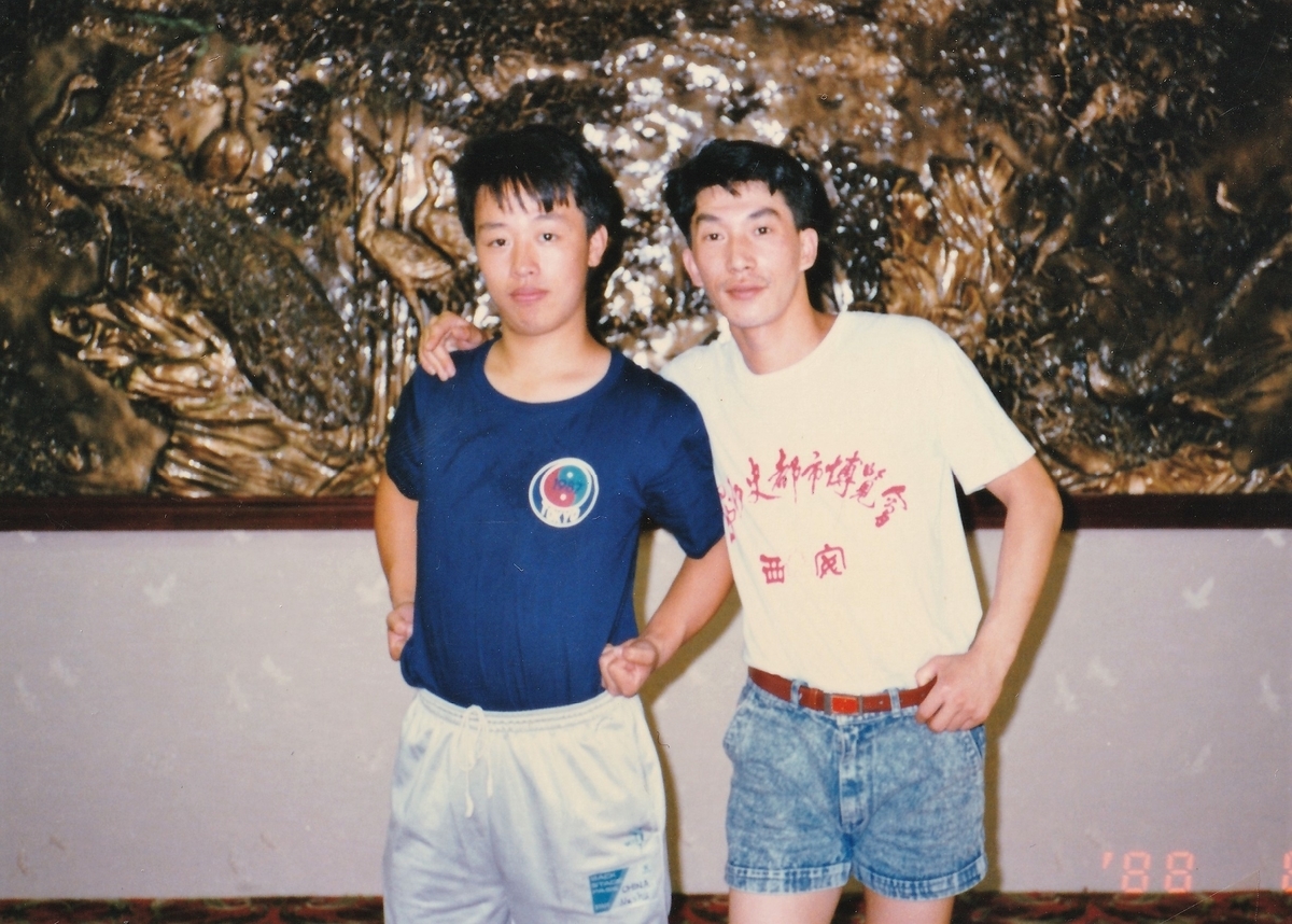 徐言偉、中国武術チームに所属し試合に出る