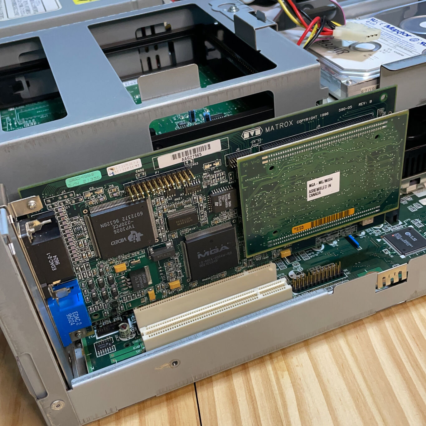 PC-9821V13 に初代 Matrox Millennium を取り付ける - PokuG stdio.h