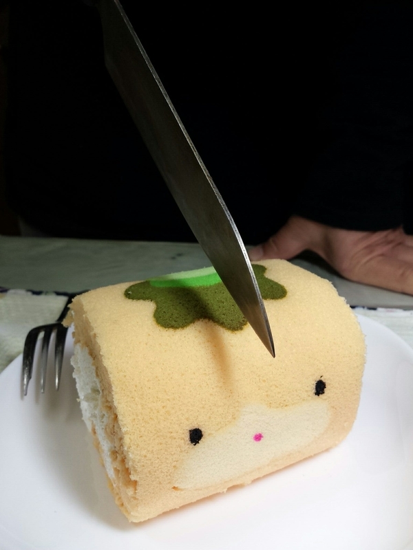 福嶋屋のぐんまちゃん生ロールケーキ３ Yaskyyasky86の日記