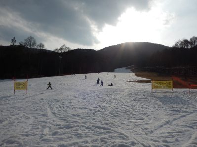 f:id:yasmee:20190401022831j:plain:left