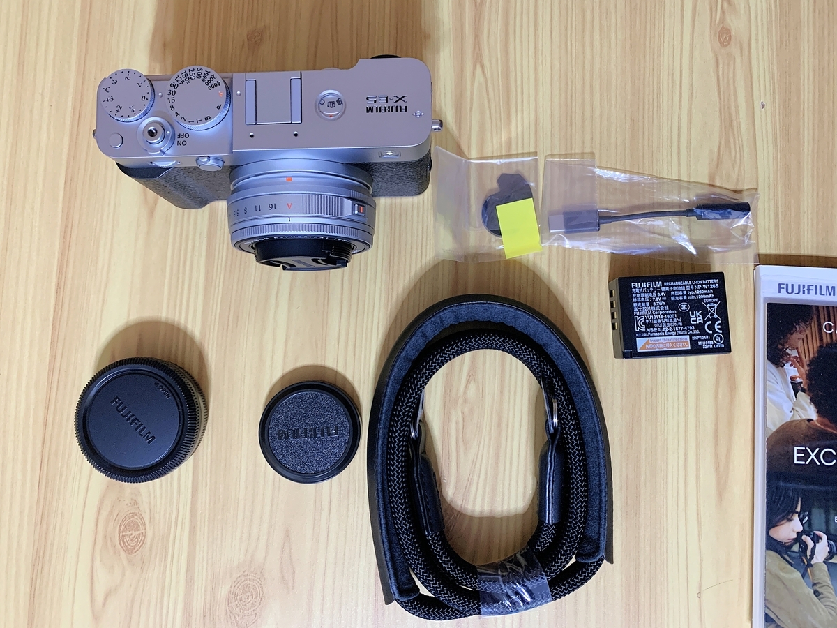 美品！FUJIFILM X-E5 レンズキット NOKTON 35mm セット フジフィルム・X－E5レンズキットを購入【開封レビュー】購入後に気