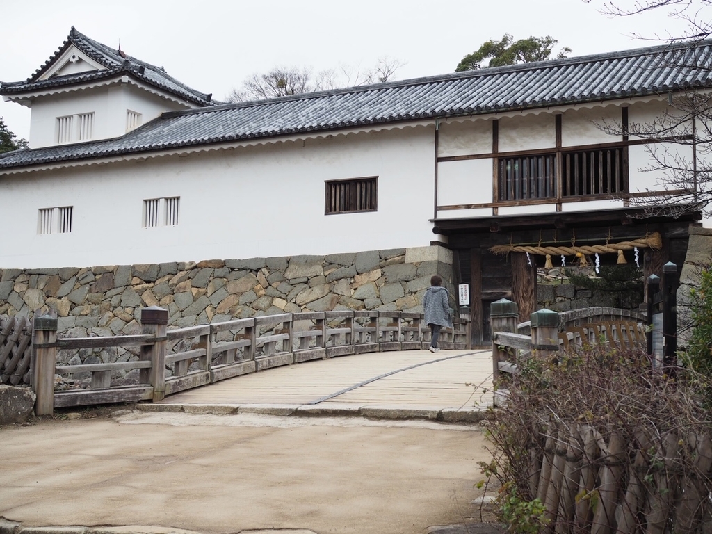 f:id:yasubelog:20190110211528j:plain