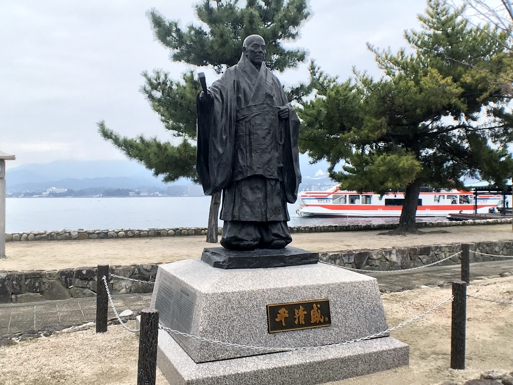 f:id:yasucom:20190218172734j:plain f:id:yasucom:20190218172734j:plain