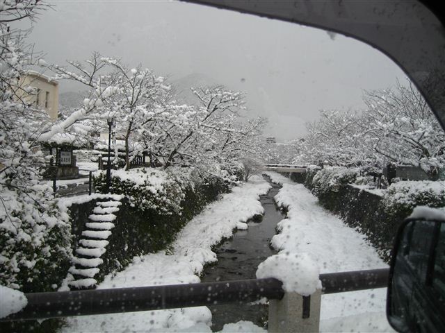 20111225092037