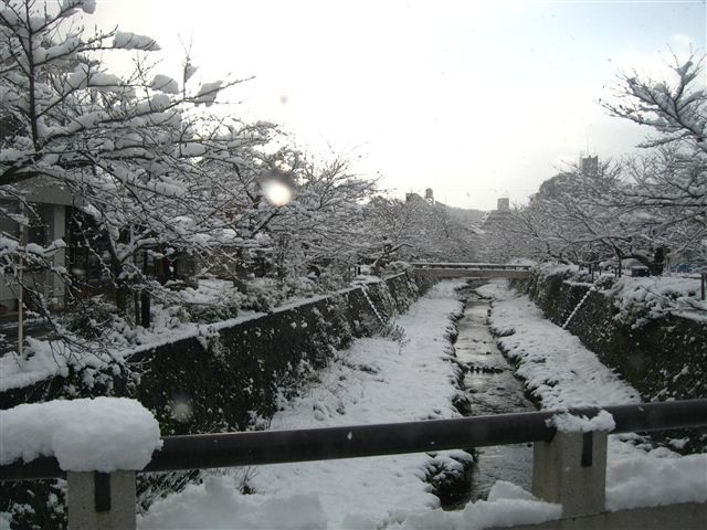 20111225092041