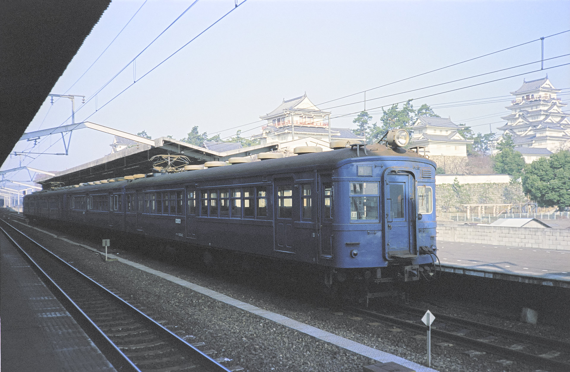 鉄道写真 青白いトーン 高品質印刷 鉄道写真 青白いトーン 高品質印刷 鉄道写真 青白いトーン 高品質印刷