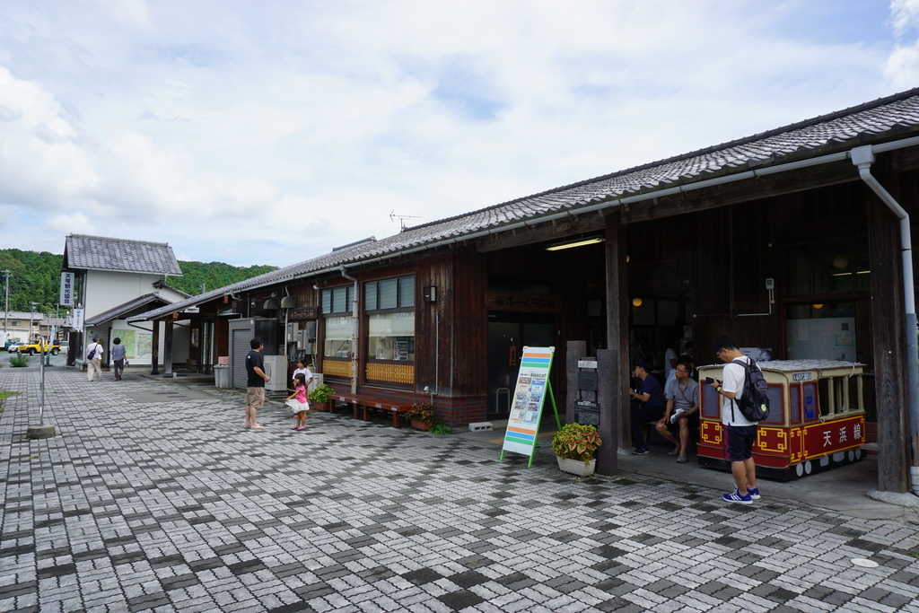 f:id:yatablog:20180927193510j:plain f:id:yatablog:20180927193510j:plain