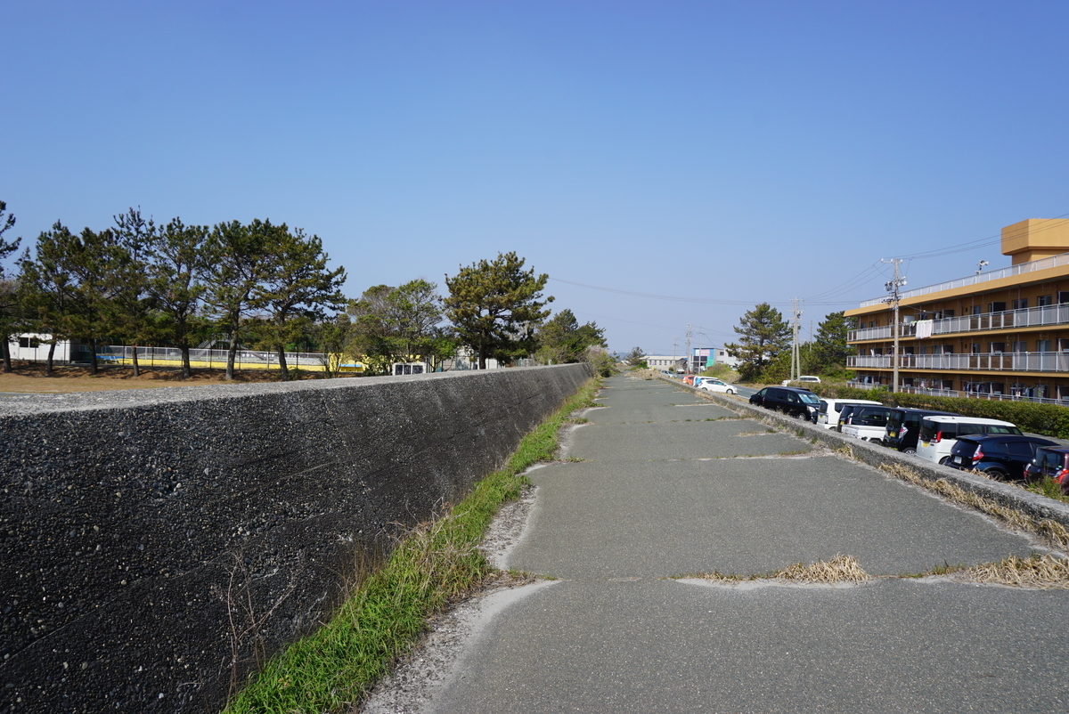 f:id:yatablog:20190407121816j:plain f:id:yatablog:20190407121816j:plain