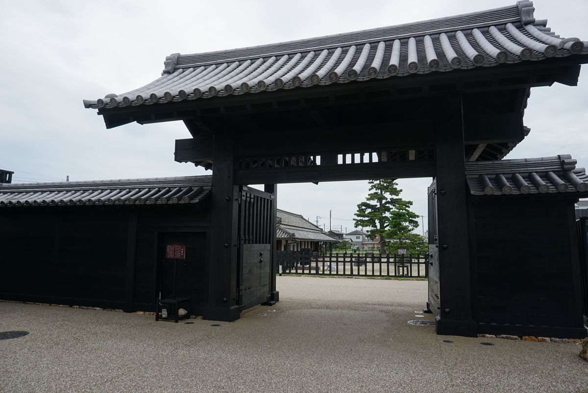 f:id:yatablog:20190714122325j:plain f:id:yatablog:20190714122325j:plain