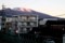 日の出前、浅間山はほんのり紅く…。(28.12.2)(6:41)