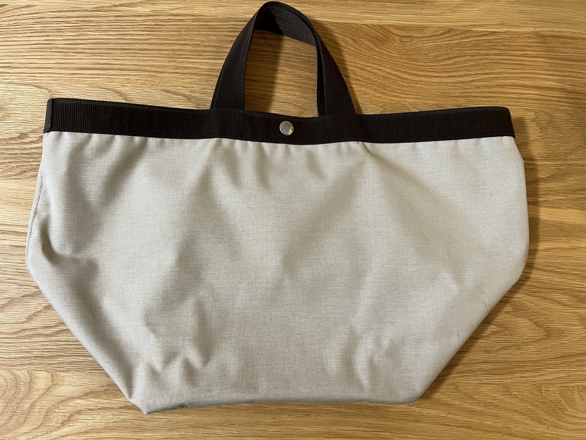 725C マスティック×モカを手洗いしてみた - エルベシャプリエを洗濯し