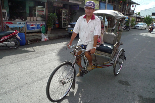 チェンマイのバイク乗り