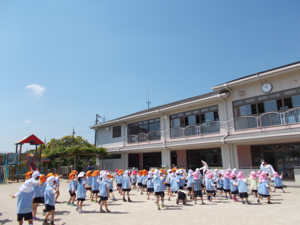 f:id:yayoi-blog:20170522151150j:plain f:id:yayoi-blog:20170522151150j:plain