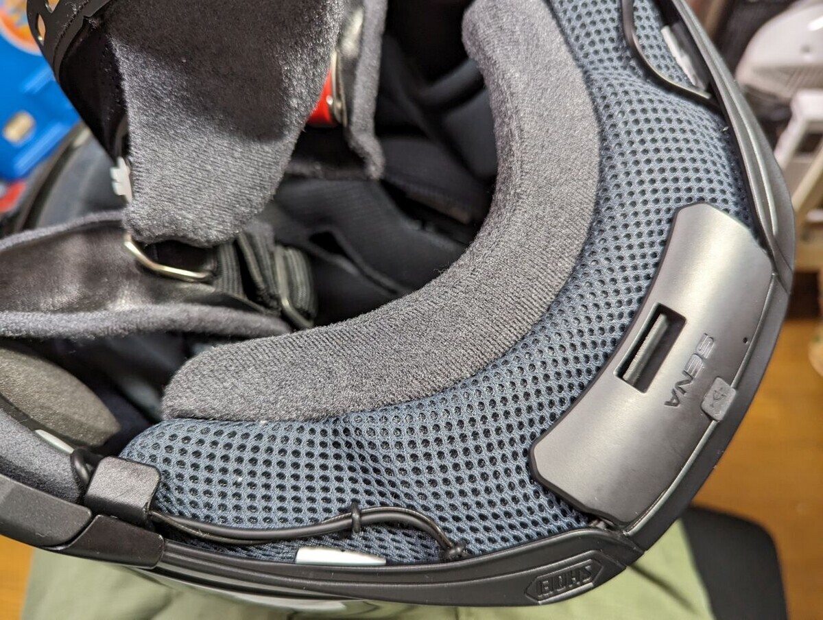 SR400: SHOEI NEOTEC IIに専用インカムを付ける - 文書生活 : TEXT LIFE