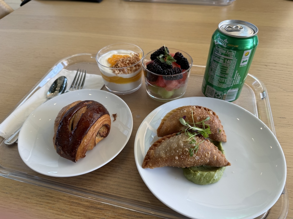 朝食