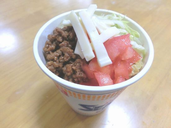 マジウマ!ハイブリッドタコスラーメン f:id:yentame_02:20180301125154j:plain