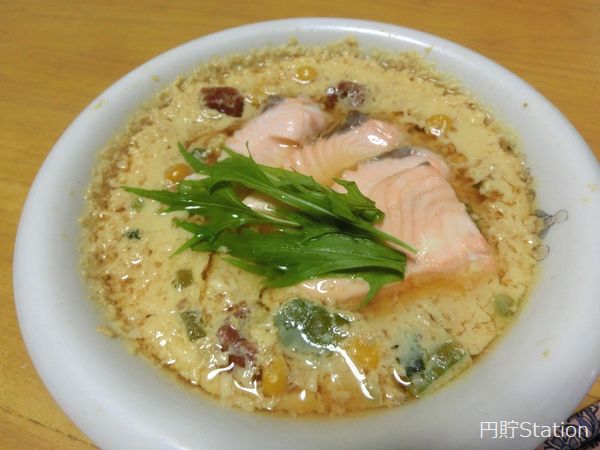 しっかり味が食べたい時の茶碗蒸し<サッポロ一番カップスター(みそ)> f:id:yentame_02:20180330113759j:plain