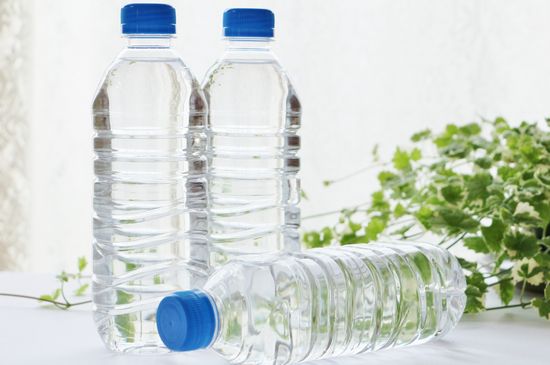 スーパーで貰える無料の水 スーパーで貰える無料の水