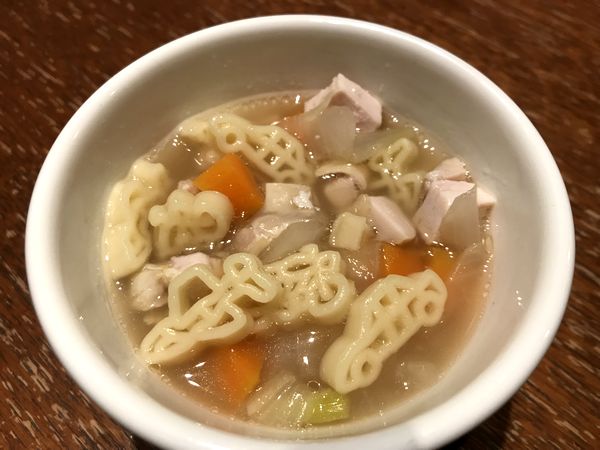 チキンヌードルスープ チキンヌードルスープ
