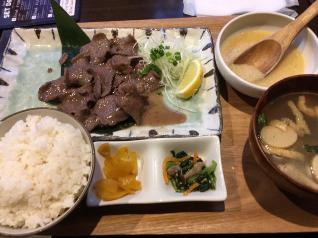 f:id:yko-qazw:20191105020846j:plain f:id:yko-qazw:20191105020846j:plain