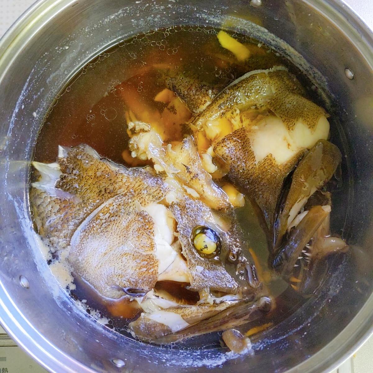天然物のクエを捌いて食べた プログラマ飯