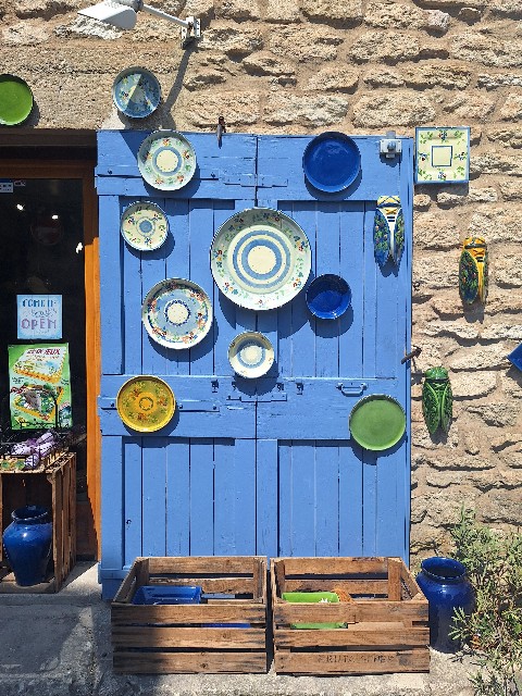 南仏でなぜセミグッズが大人気？プロヴァンスを旅して知った、蝉が愛