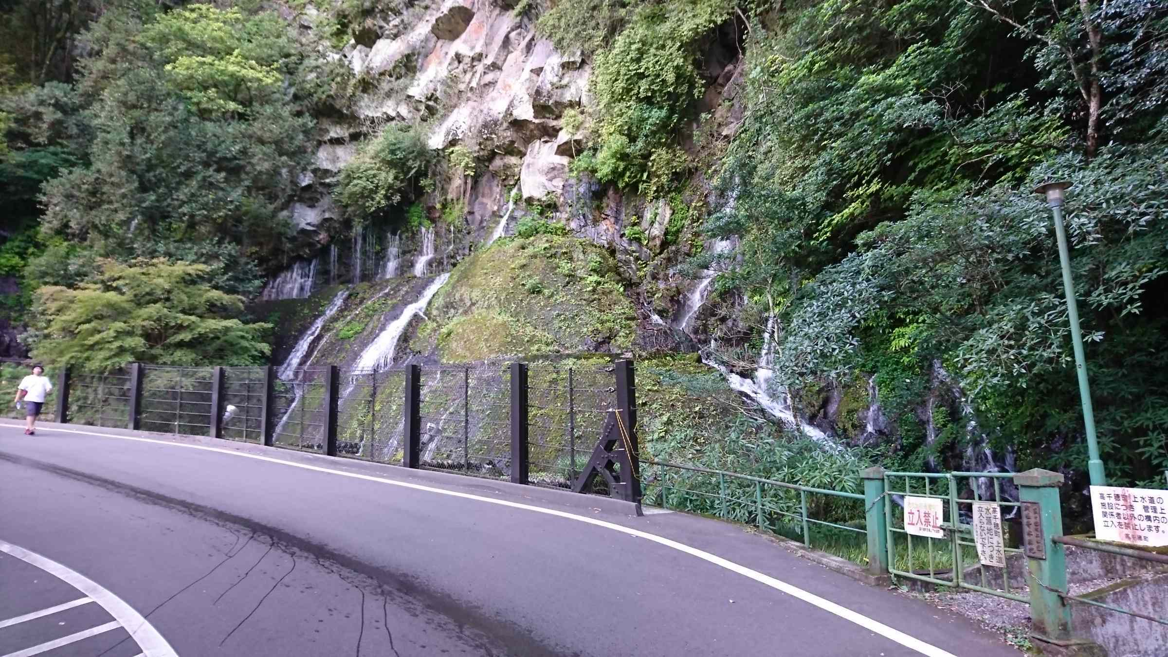 f:id:ynakayama27:20170821091608j:plain f:id:ynakayama27:20170821091608j:plain