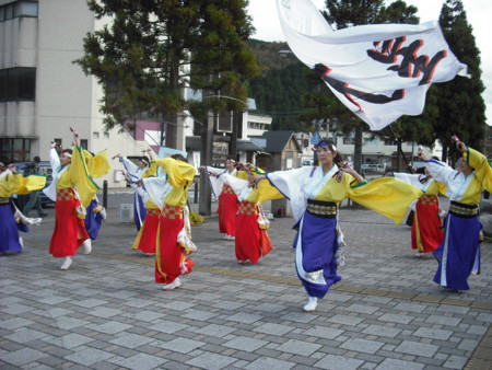 スローライフ列車　智頭駅