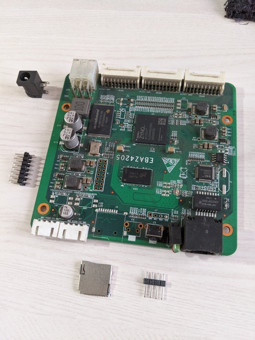 約10ドルで買える FPGAボード EBAZ4205 を購入してみました