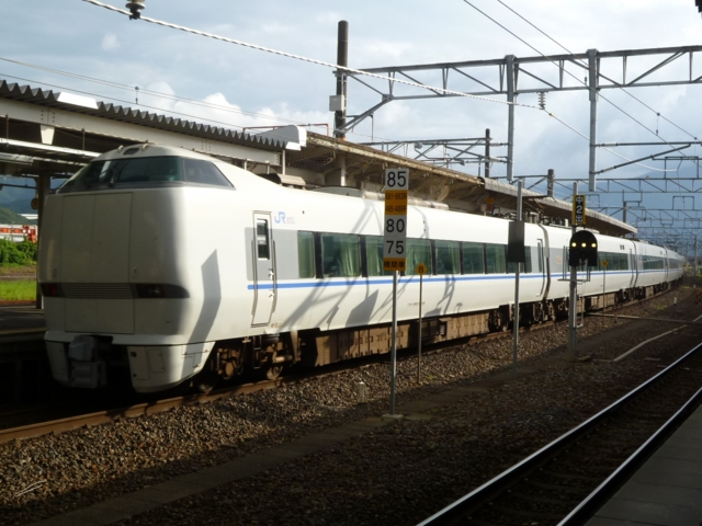 ＪＲ683系　ＪＲ北陸本線特急サンダーバード
