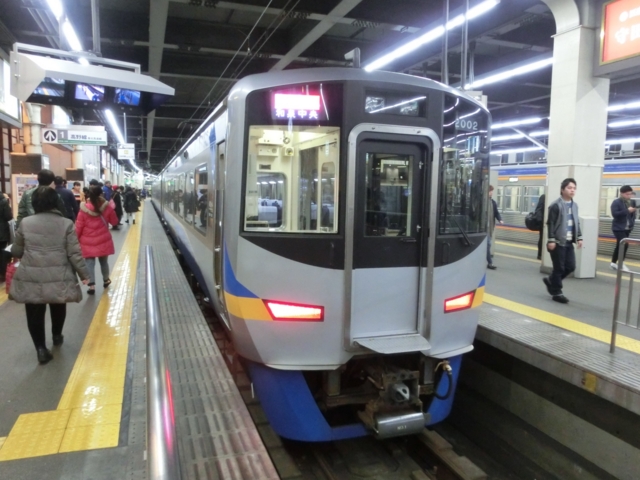 南海12000系　南海高野線特急泉北ライナー